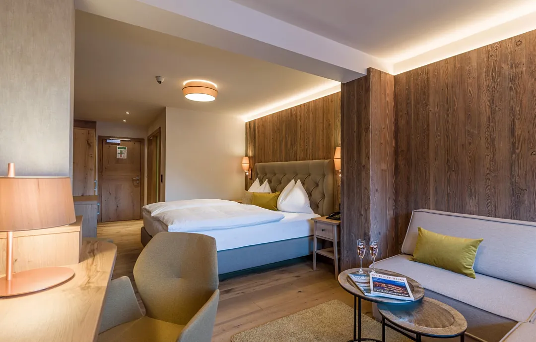 hotel_zentral_stoecklfeld_7_kirchberg_12_2021_zimmer_203_2.jpg